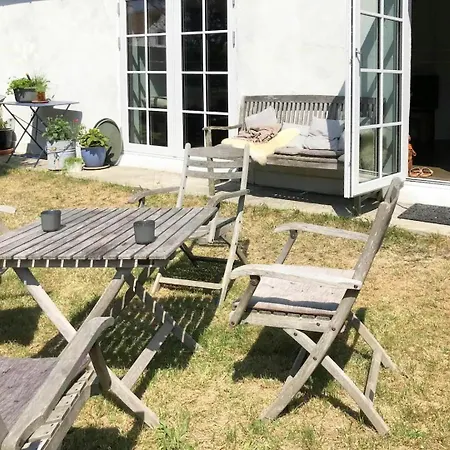 In Cold Hawaii With In Backyard * Torsted (Nordjylland)